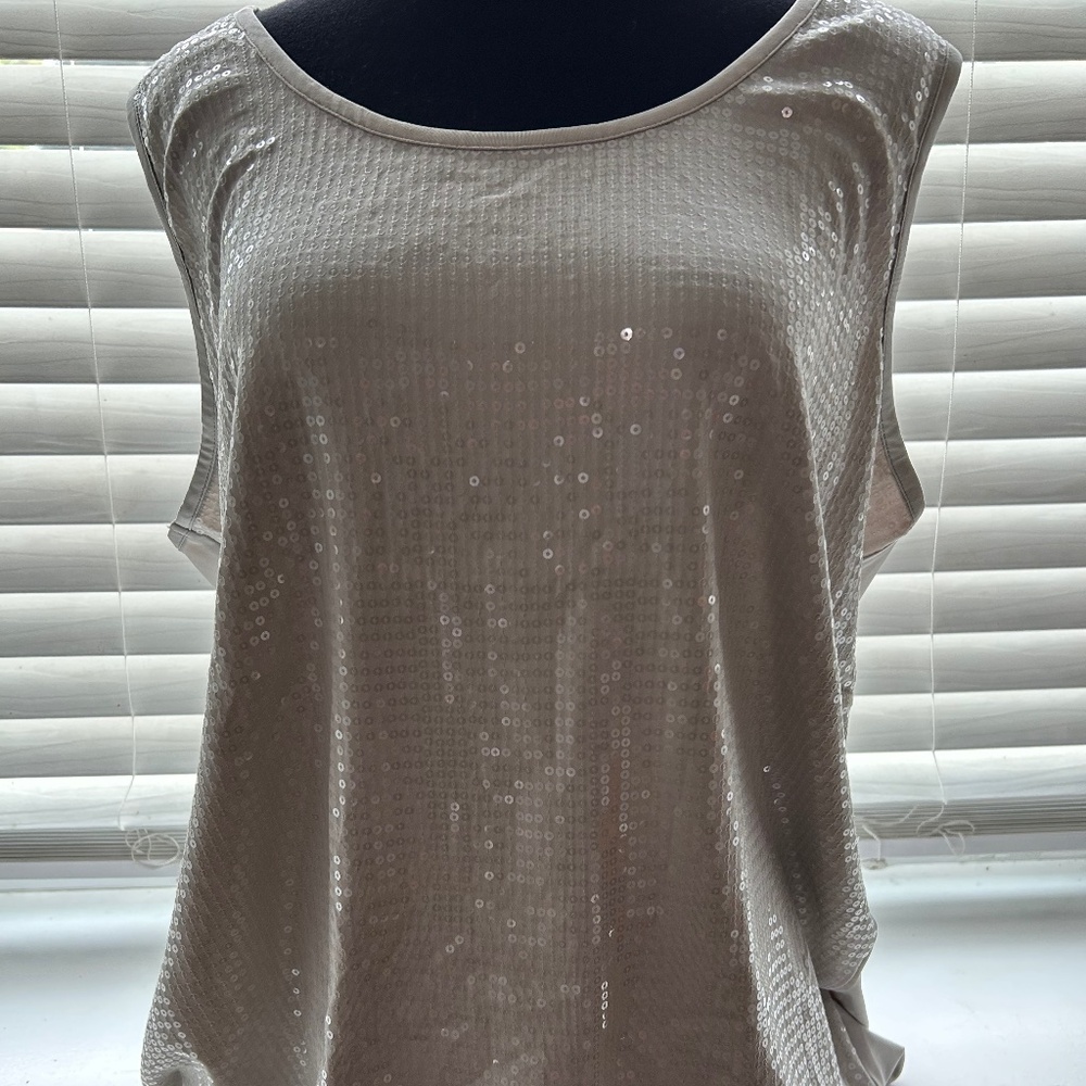 Chicos Travelers Tank Top Formal Chicos Size 3 USA Large NWT